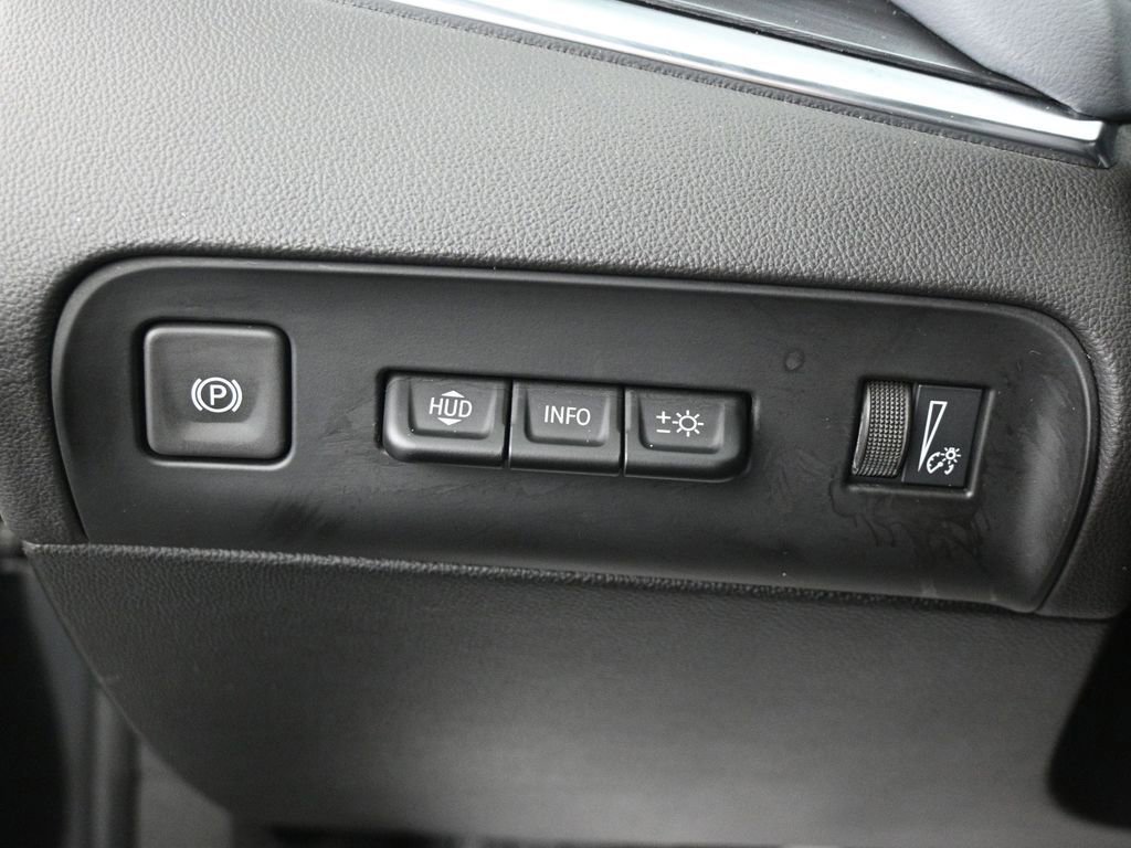 Used 2024 Buick Enclave Premium image 40