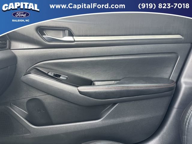 Used 2024 Nissan Altima 2.5 SR image 27