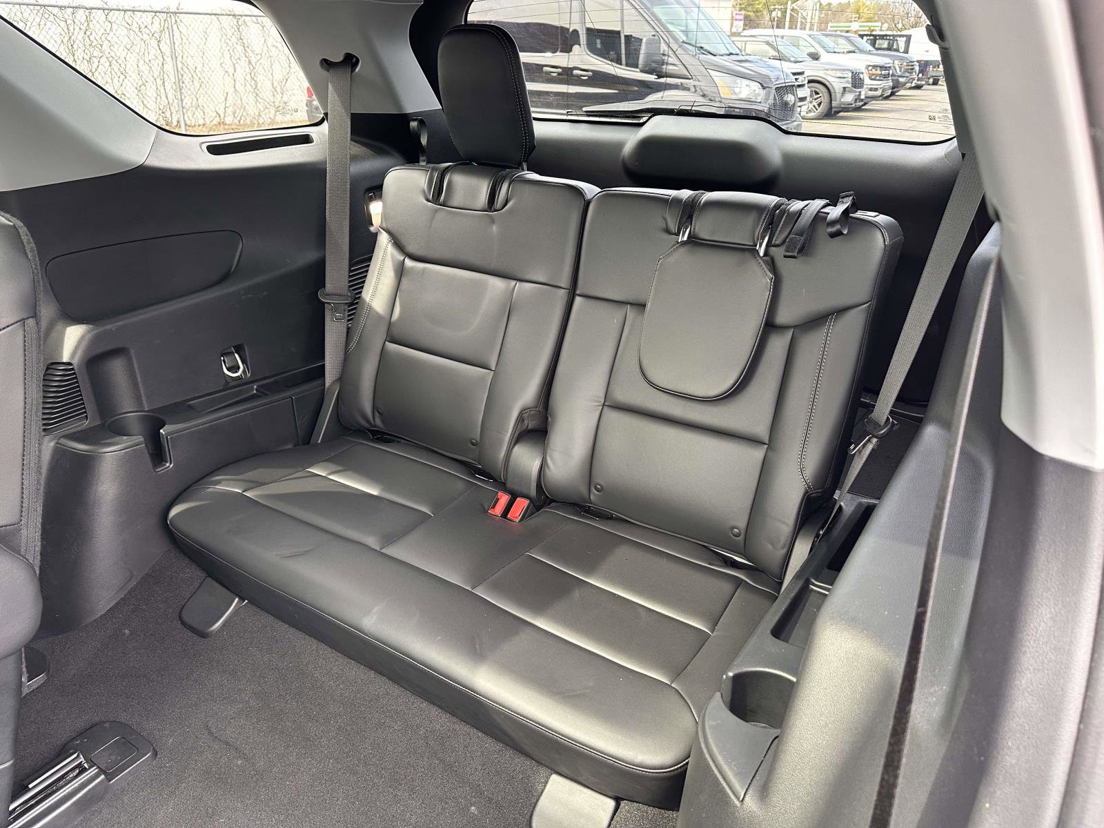 Certified 2023 Ford Explorer XLT w/ Equipment Group 202A image 15