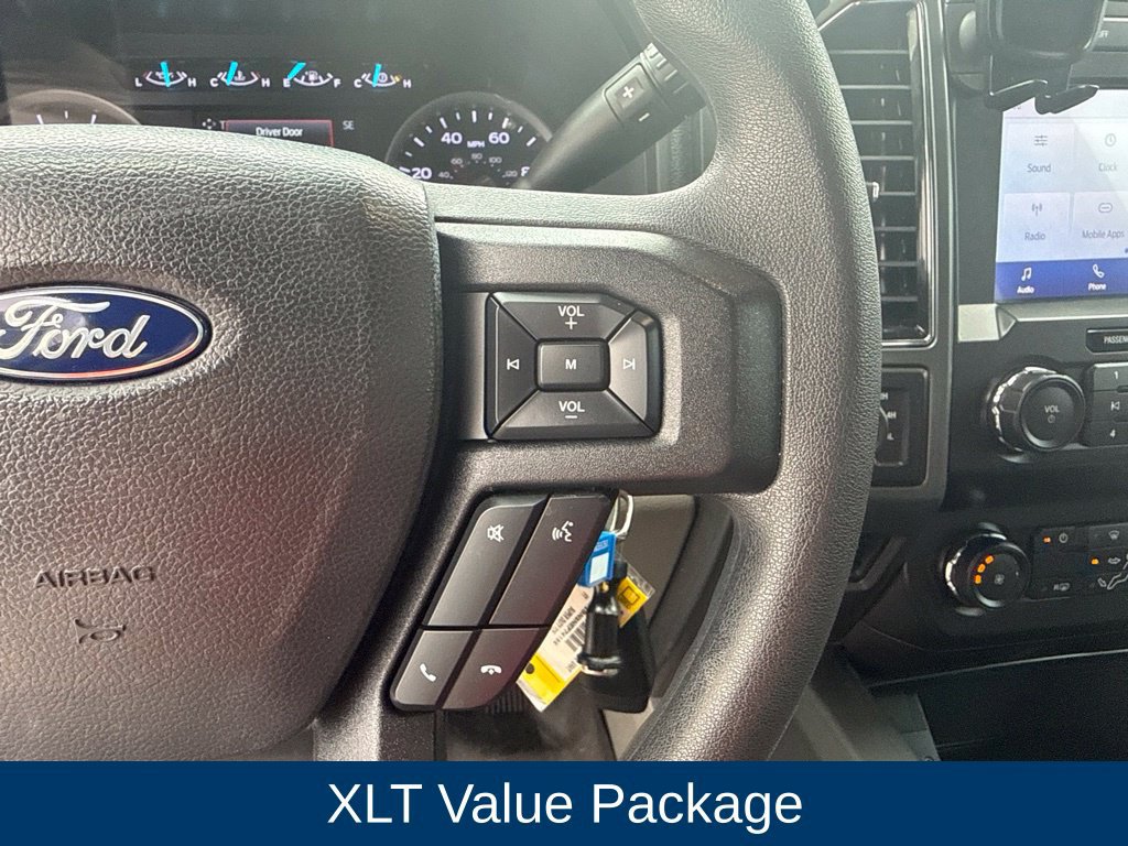Certified 2022 Ford F250 XLT w/ Black Appearance Package AWD/4WD image 17