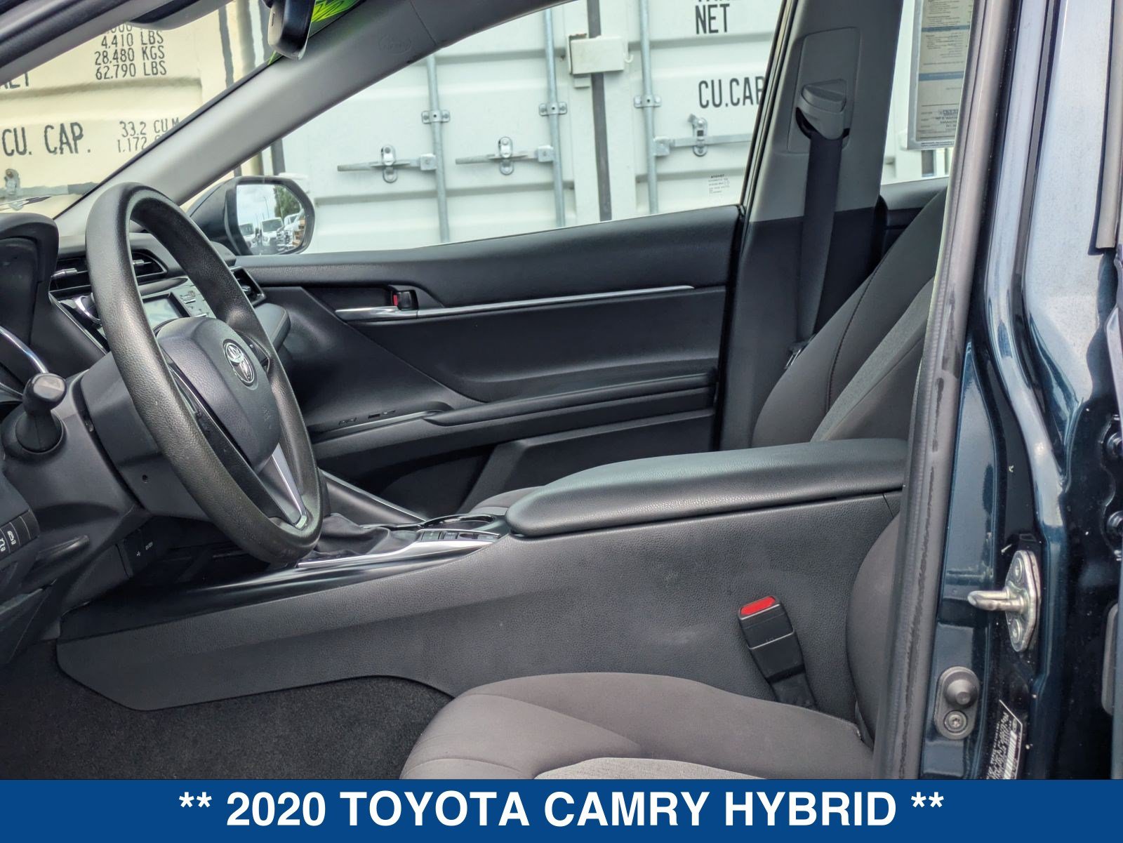 Used 2020 Toyota Camry LE w/ Fleet Convenience Package FWD image 19