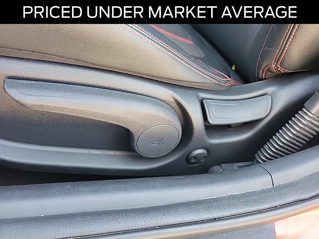 Used 2019 Hyundai Veloster Turbo FWD image 15