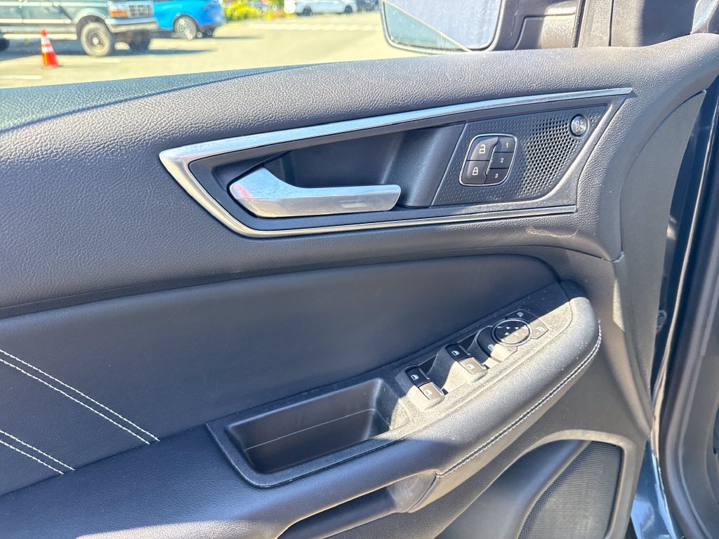 Certified 2022 Ford Edge ST AWD/4WD image 20