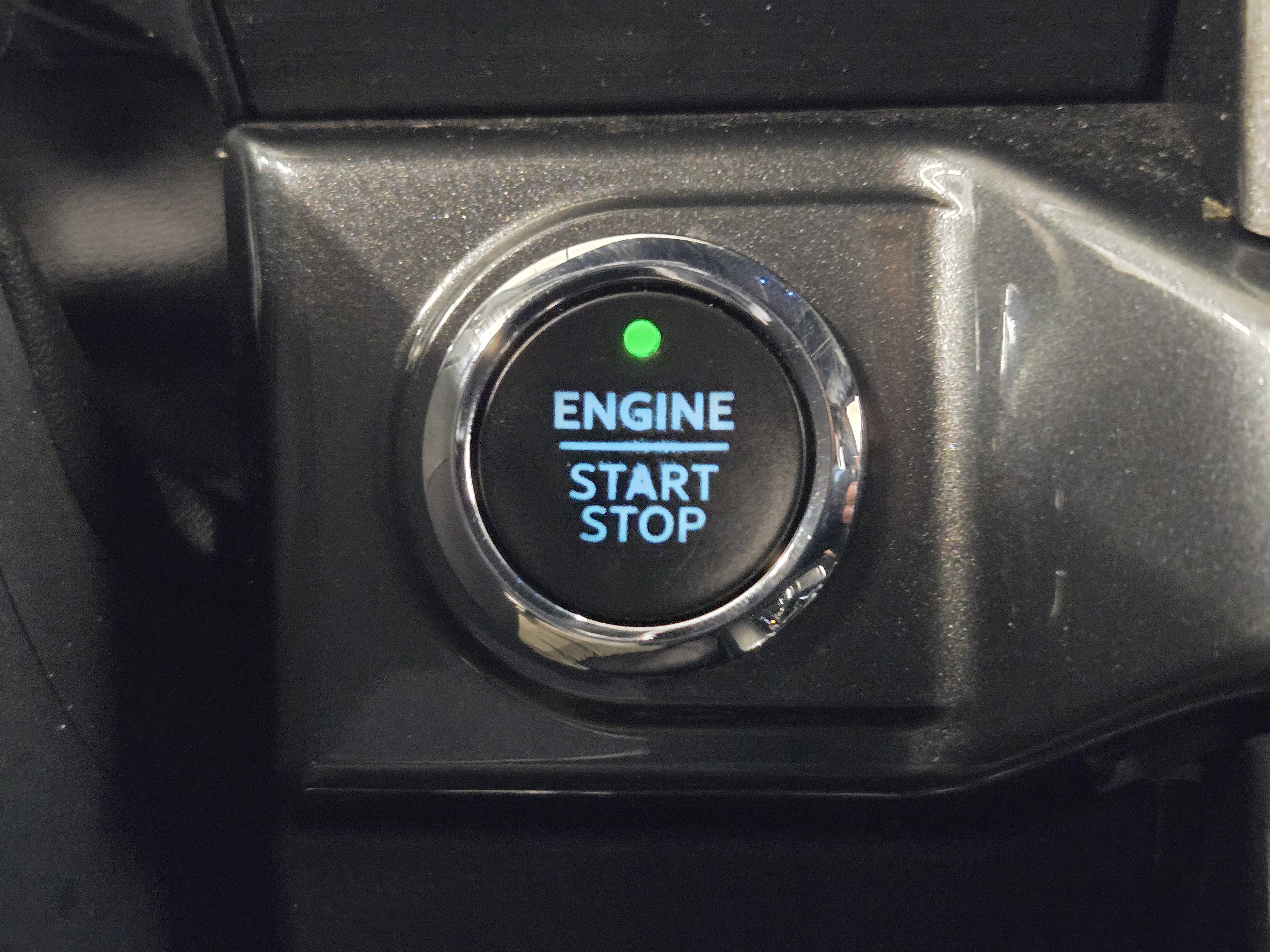 Certified 2022 Ford F150 XLT w/ Equipment Group 302A High image 27