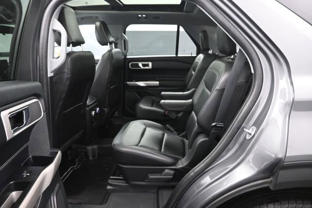 Certified 2023 Ford Explorer XLT w/ Equipment Group 202A AWD/4WD image 22