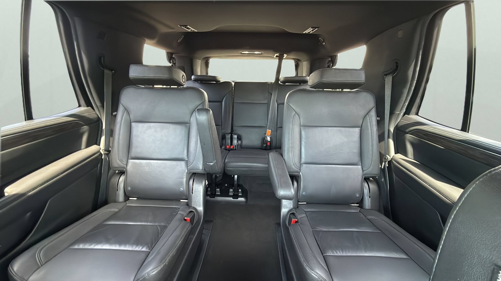 Used 2021 Chevrolet Tahoe Z71 AWD/4WD image 25