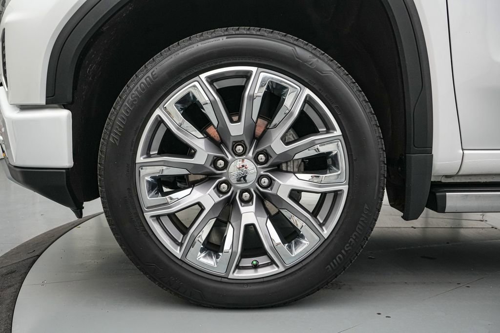 Used 2024 GMC Sierra 1500 Denali w/ Denali Reserve Package AWD/4WD image 12
