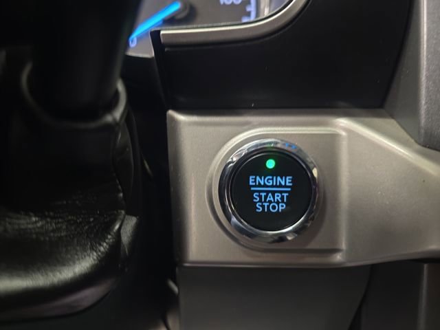 Certified 2022 Ford F150 XLT w/ Equipment Group 302A High image 30