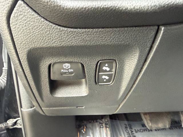 Used 2025 RAM 1500 Big Horn AWD/4WD image 39