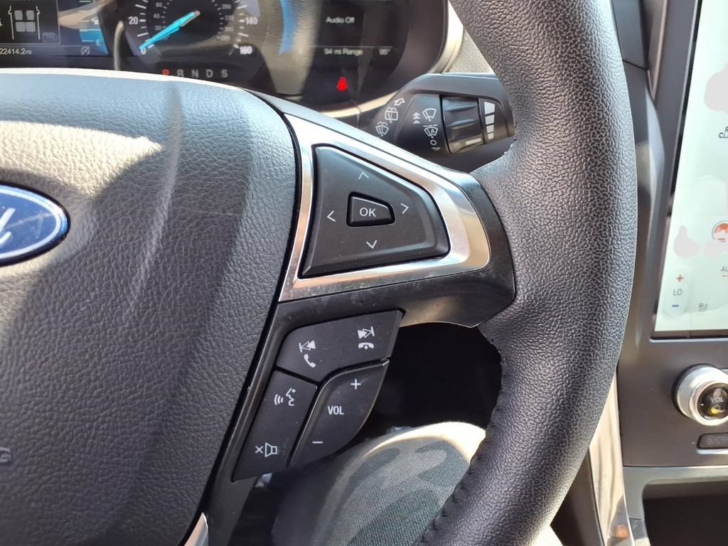 Certified 2024 Ford Edge Titanium AWD/4WD image 19