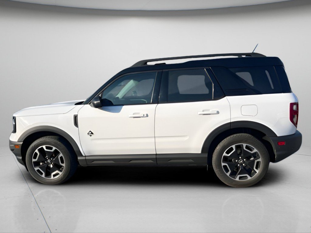 Certified 2022 Ford Bronco Sport Outer Banks w/ Tech Package AWD/4WD image 13