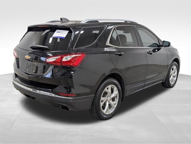 Used 2018 Chevrolet Equinox LT w/ Sun & Infotainment Package AWD/4WD image 18