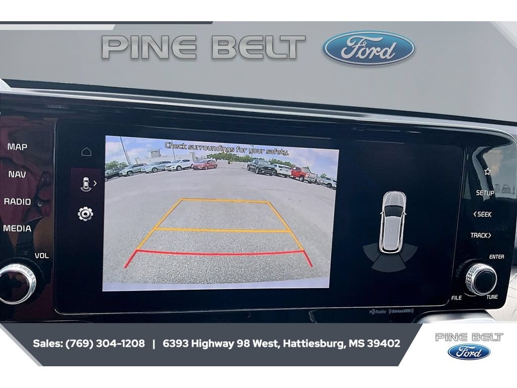 Used 2022 Kia Sorento S w/ Panoramic Sunroof Package FWD image 16
