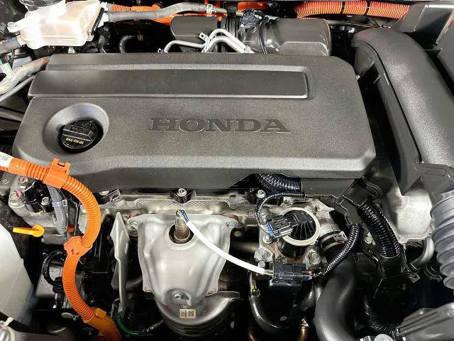 Used 2025 Honda CR-V Sport Touring image 9