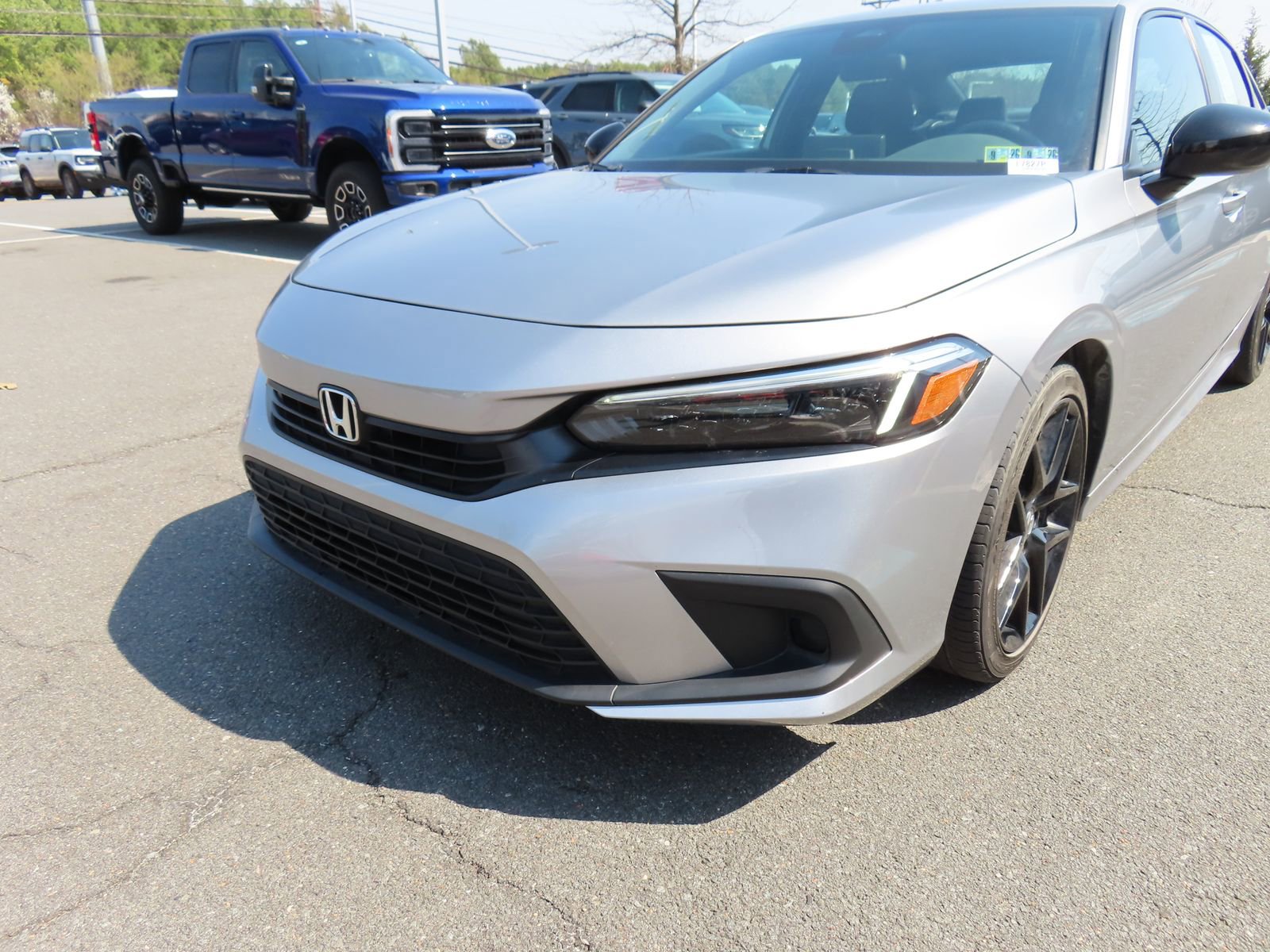 Used 2023 Honda Civic Sport image 9