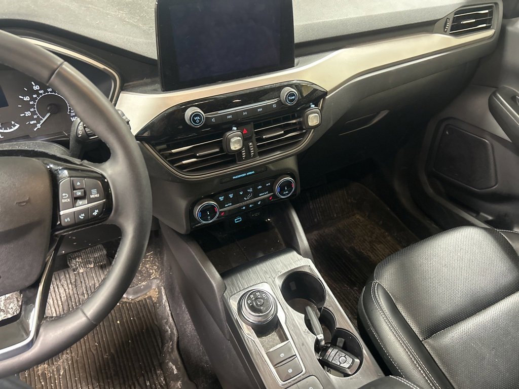 Certified 2022 Ford Escape SEL image 7