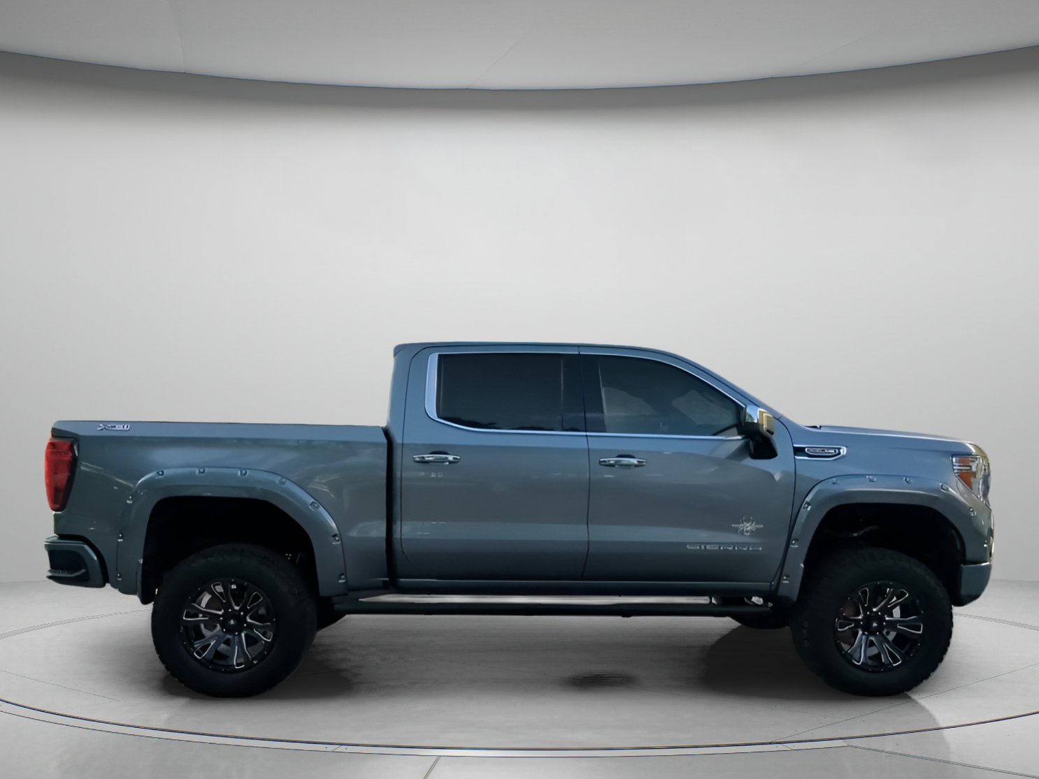 Used 2020 GMC Sierra 1500 SLT w/ SLT Premium Plus Package AWD/4WD image 31
