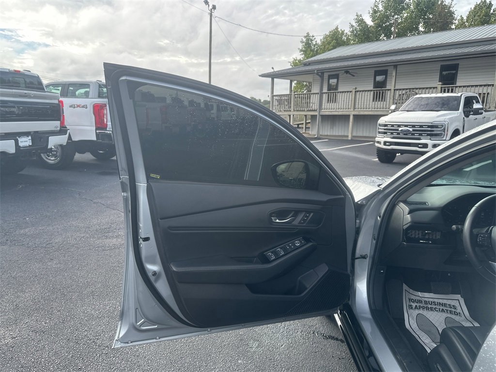 Used 2024 Honda Accord Touring image 15