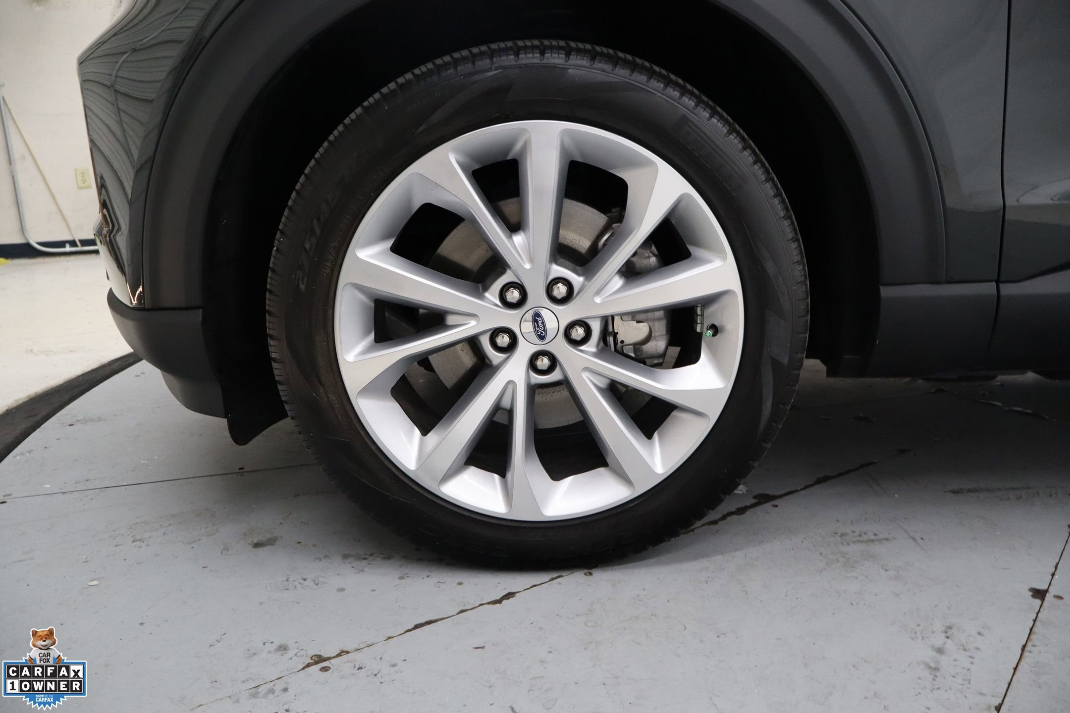 Certified 2023 Ford Explorer Platinum w/ Technology Package RWD image 12