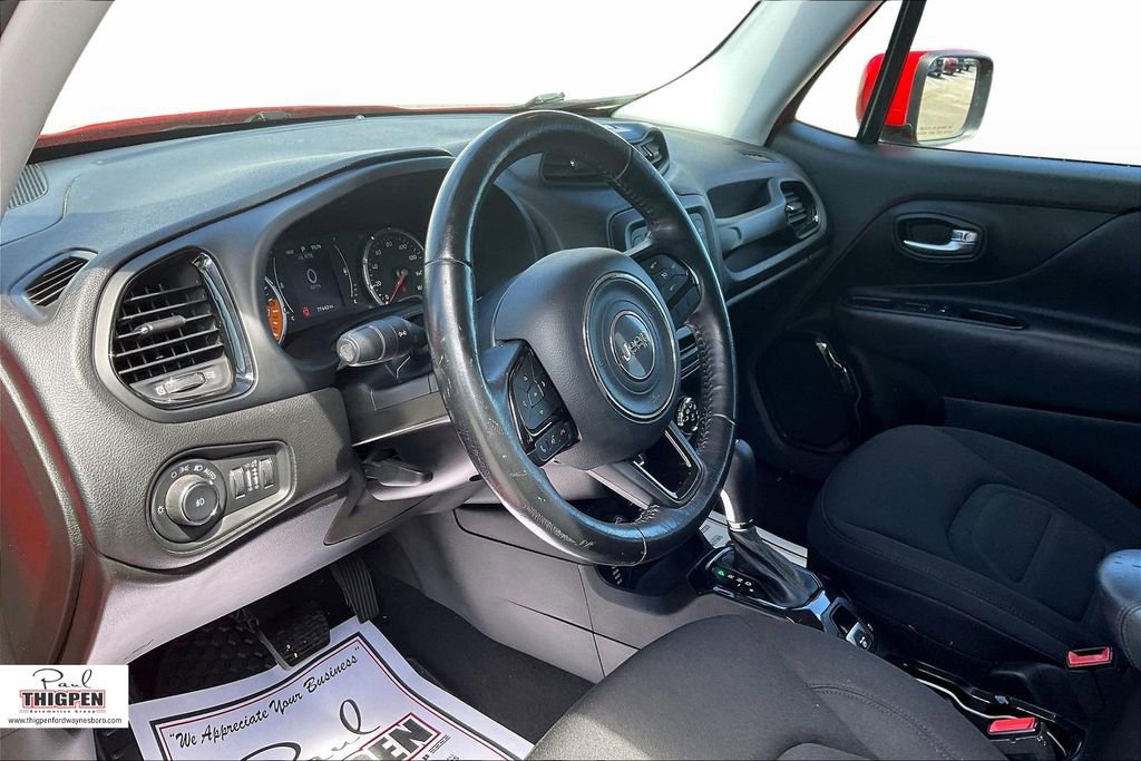 Used 2017 Jeep Renegade Altitude image 13