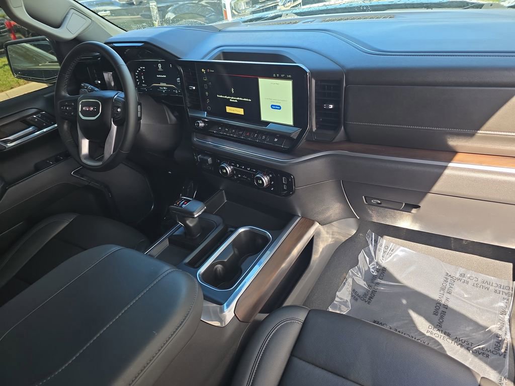 Used 2024 GMC Sierra 1500 SLT w/ SLT Premium Plus Package image 9
