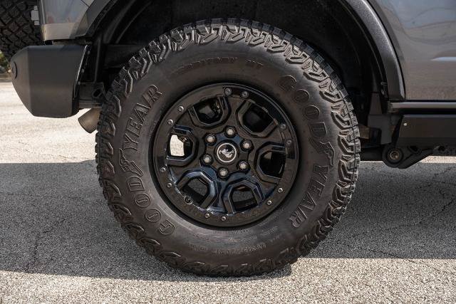 Certified 2024 Ford Bronco Wildtrak AWD/4WD image 10