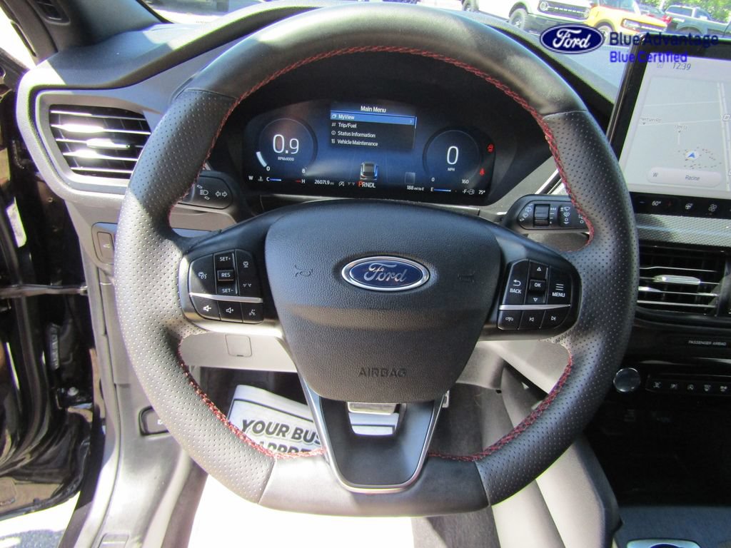 Certified 2023 Ford Escape ST-Line Elite w/ Premium Technology Package AWD/4WD image 16