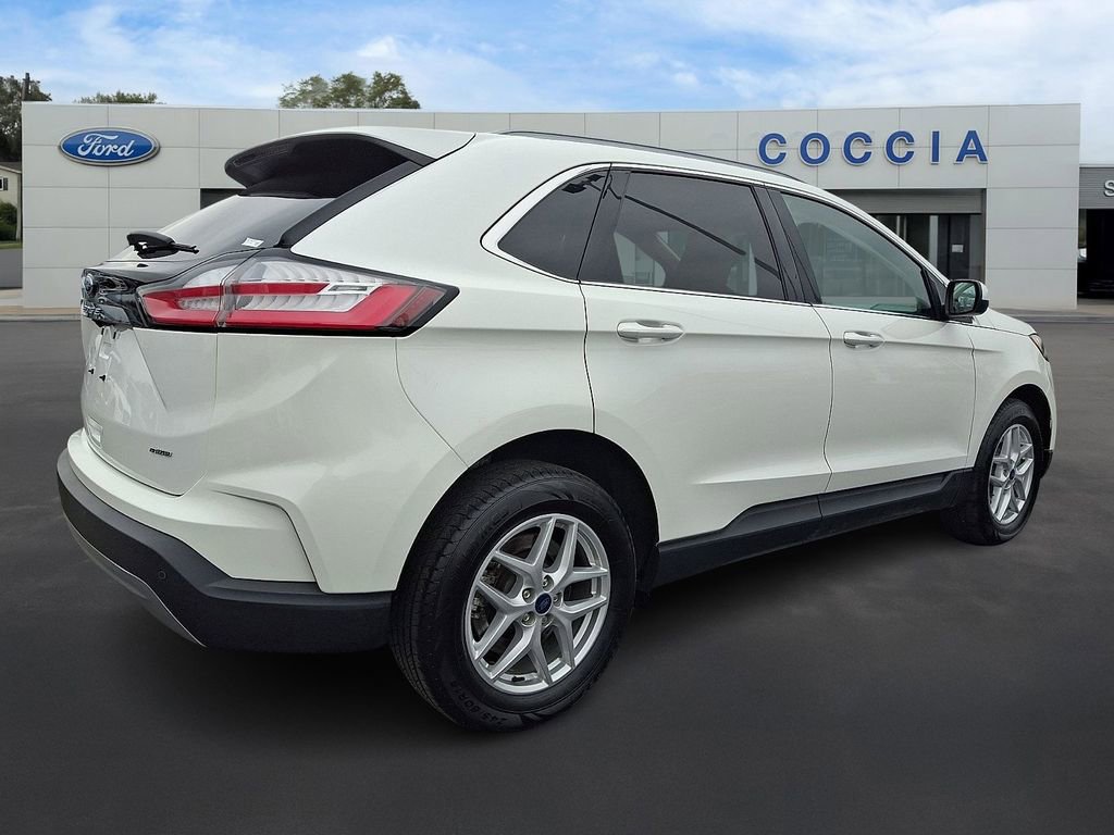 Certified 2022 Ford Edge SEL w/ Convenience Package image 4