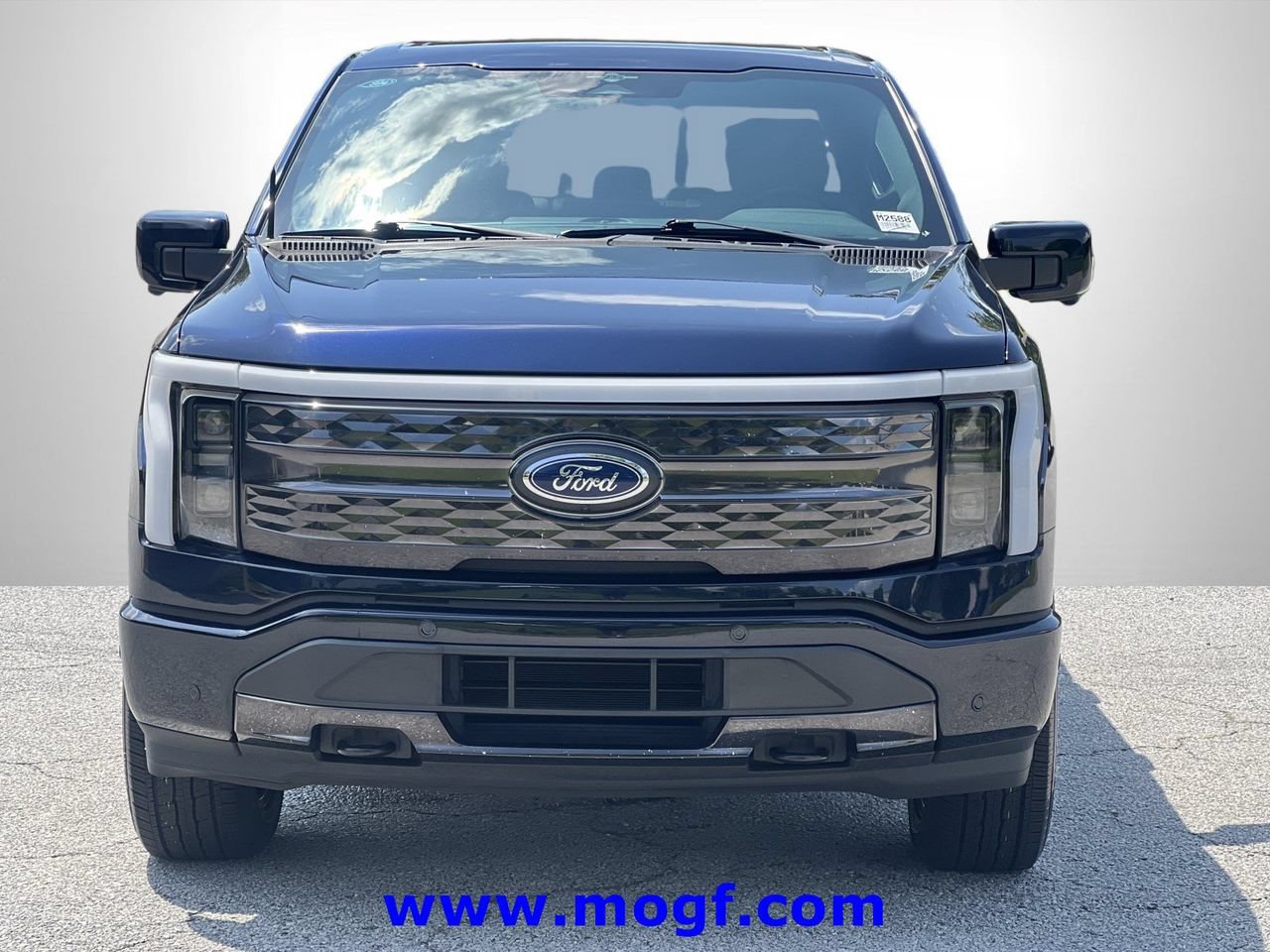 Certified 2023 Ford F150 Lightning Platinum AWD/4WD image 30
