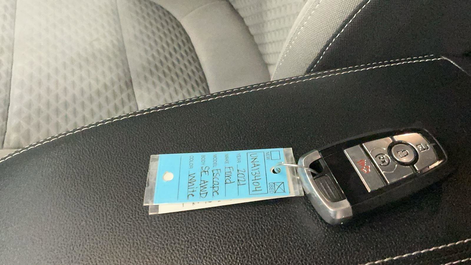 Certified 2021 Ford Escape SE w/ Cold Weather Package image 9