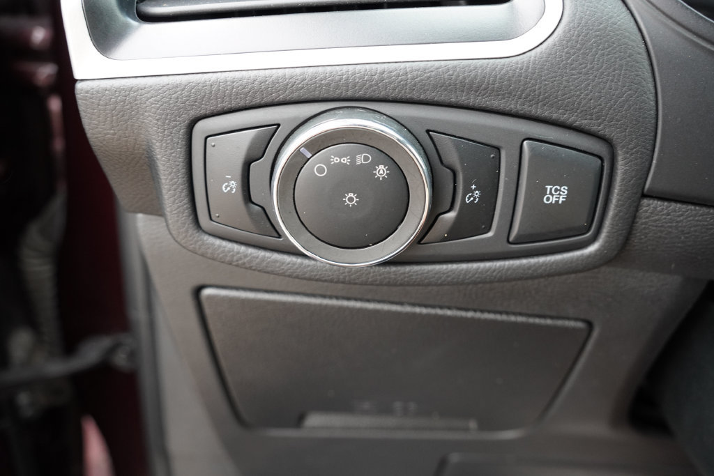 Certified 2024 Ford Edge SEL AWD/4WD image 23