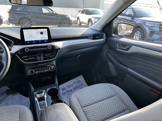 Certified 2022 Ford Escape SE w/ Convenience Package image 18