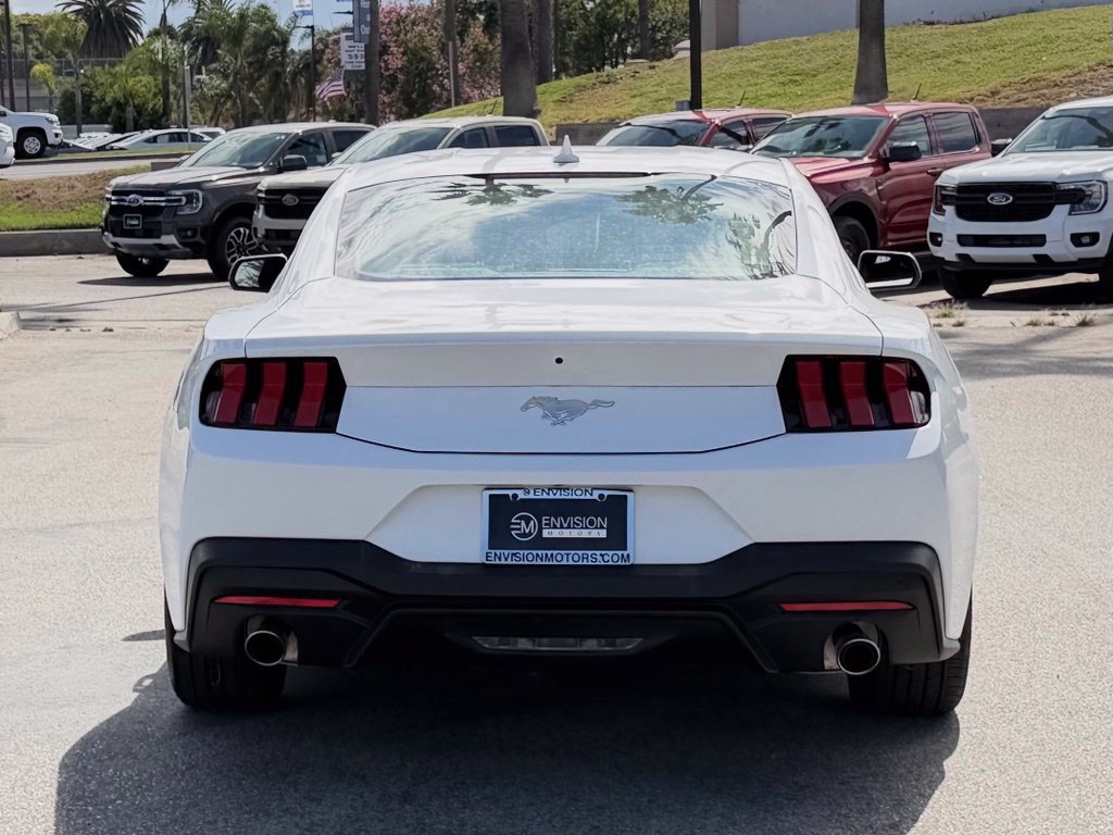 Certified 2025 Ford Mustang Coupe RWD image 7