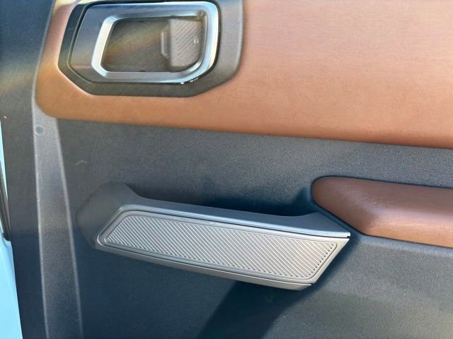 Certified 2023 Ford Bronco Heritage Edition image 21