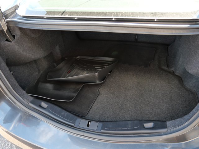 Certified 2017 Ford Fusion SE FWD image 9