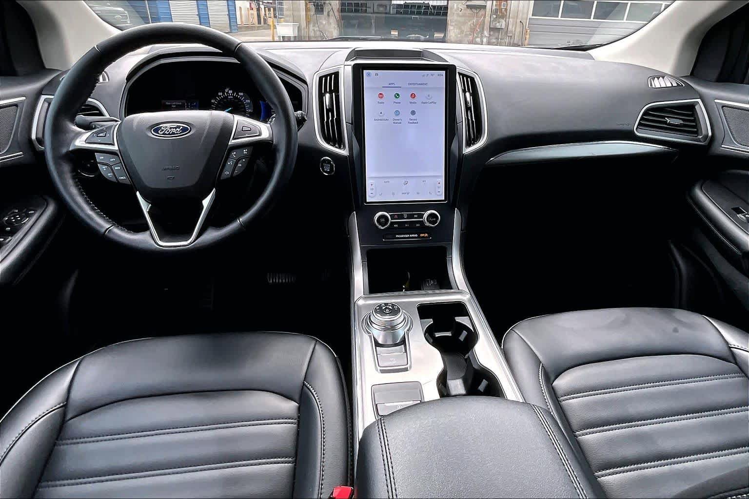 Certified 2022 Ford Edge SEL w/ Convenience Package AWD/4WD image 16