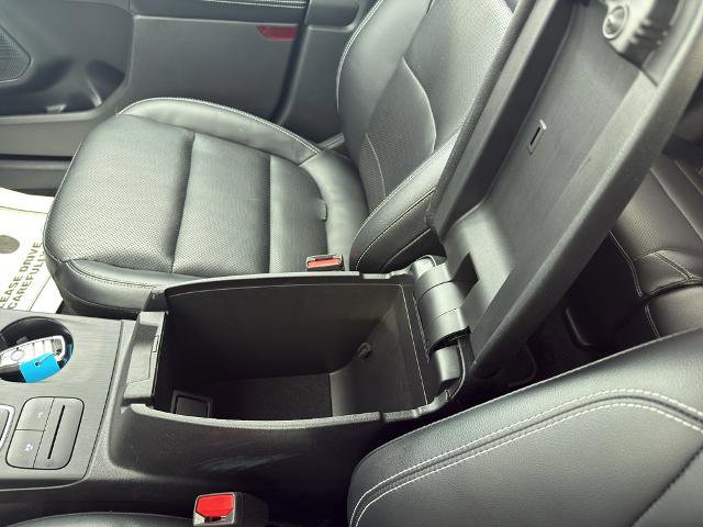 Certified 2022 Ford Escape Titanium image 25