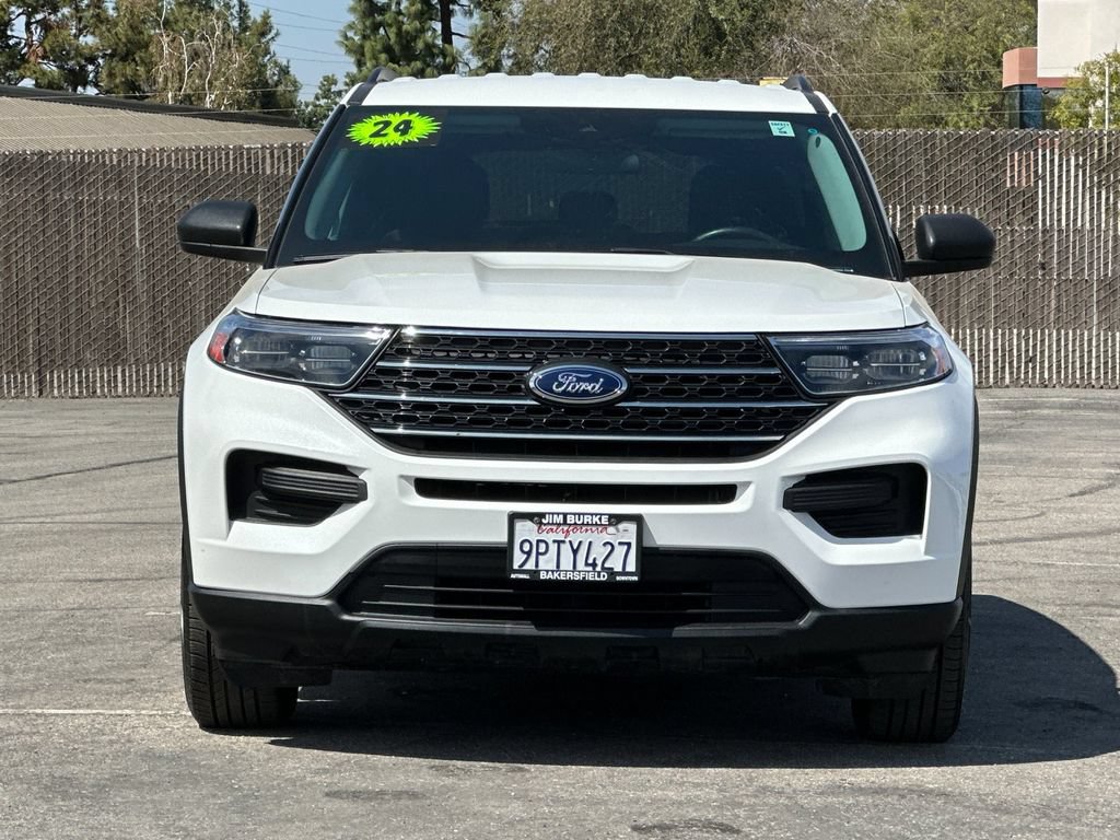 Certified 2024 Ford Explorer XLT RWD image 8