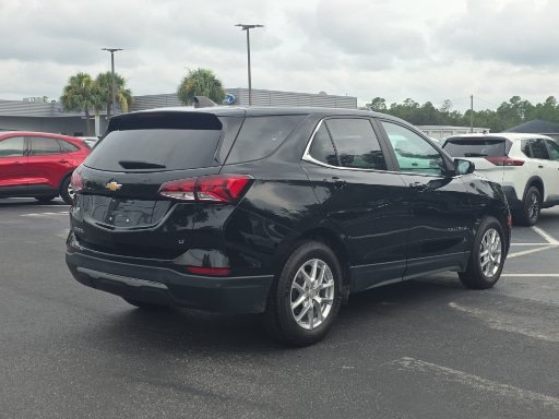 Used 2024 Chevrolet Equinox LT FWD image 3