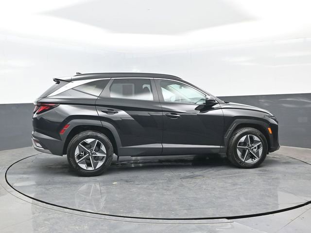 Used 2025 Hyundai Tucson SEL AWD/4WD image 3