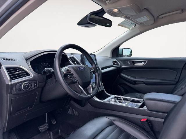 Certified 2023 Ford Edge SEL w/ Convenience Package AWD/4WD image 9
