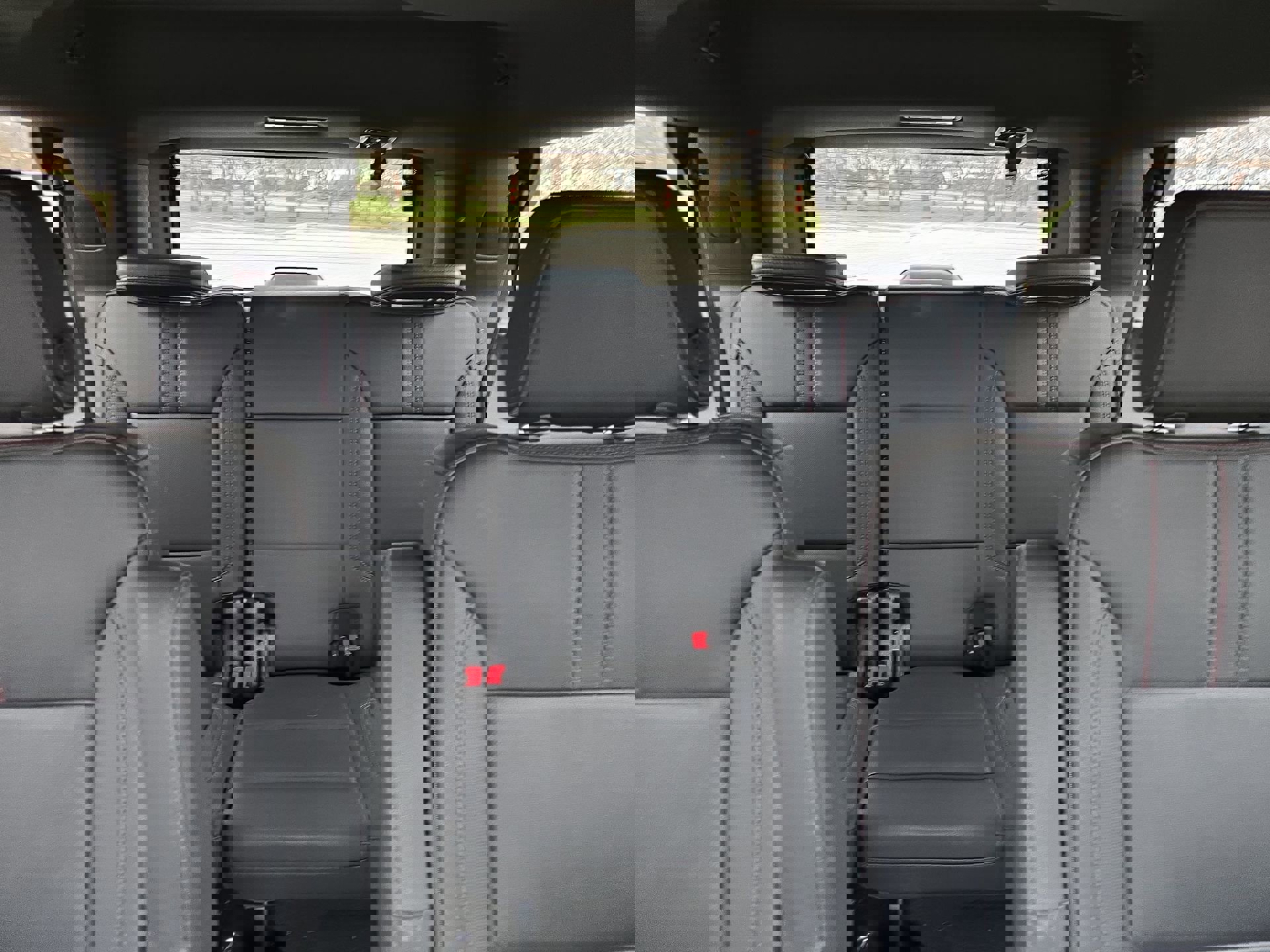 Used 2022 Chevrolet Tahoe RST w/ Luxury Package image 22