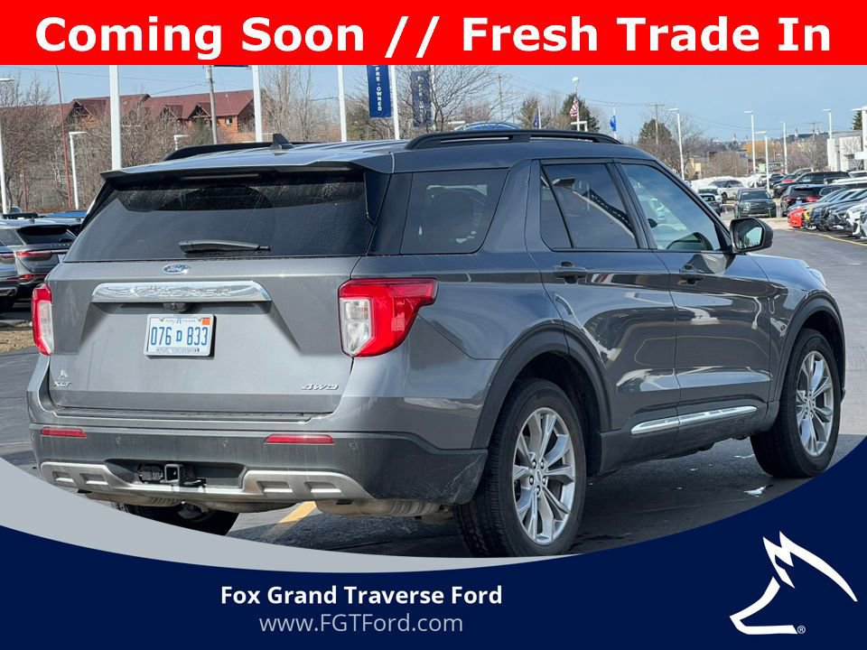 Certified 2023 Ford Explorer XLT w/ Equipment Group 202A AWD/4WD image 2