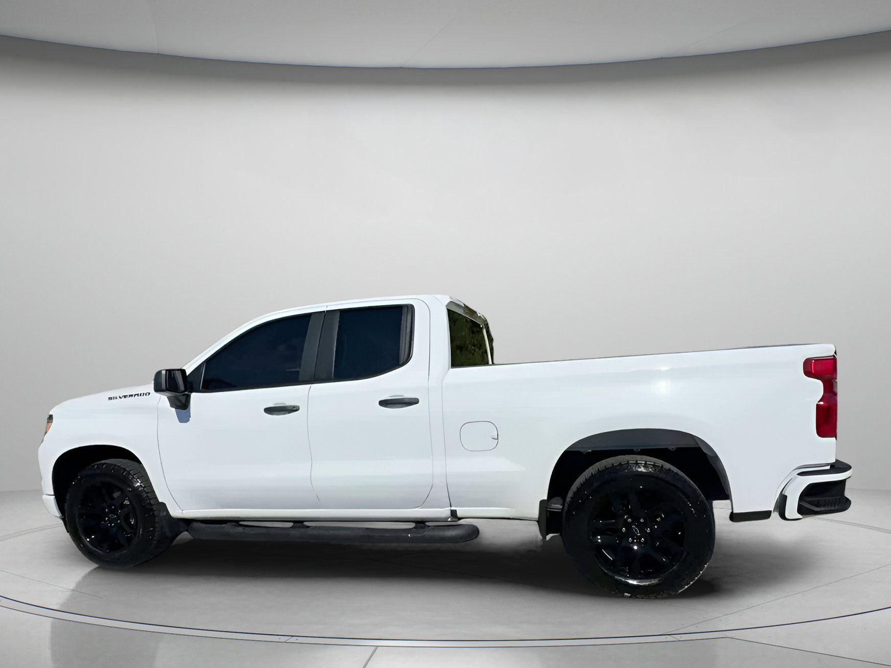 Used 2025 Chevrolet Silverado 1500 Custom w/ Turbomax Blackout Package image 9