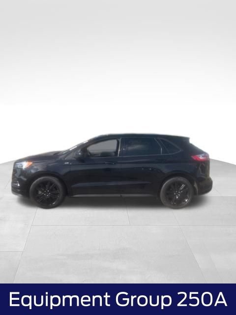 Certified 2023 Ford Edge ST-Line AWD/4WD image 3