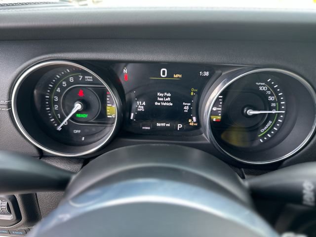 Used 2021 Jeep Wrangler Unlimited Sahara w/ Cold Weather Group AWD/4WD image 16