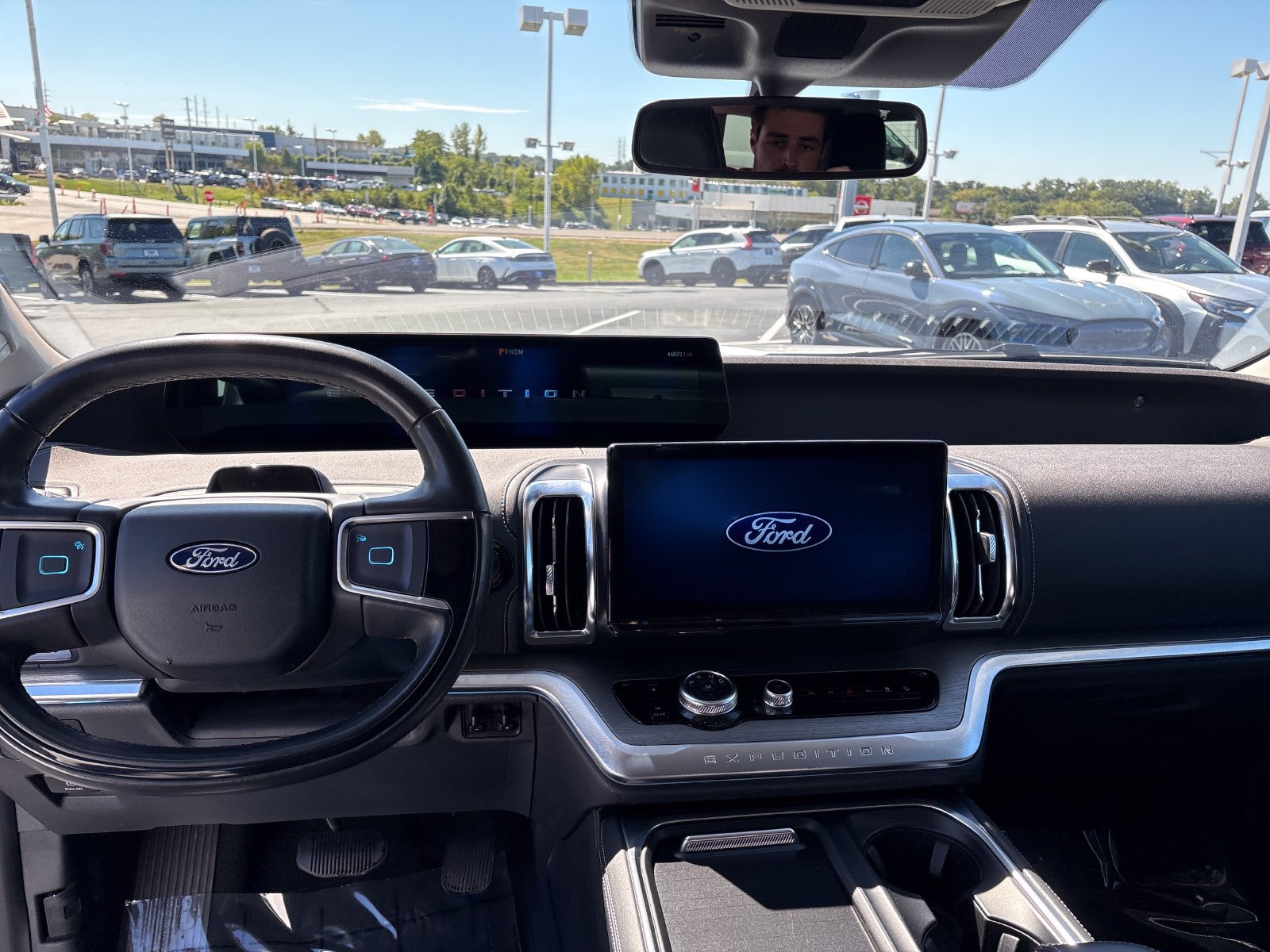 Certified 2025 Ford Expedition Max Platinum AWD/4WD image 16