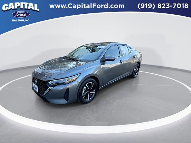 Used 2025 Nissan Sentra SV image 2
