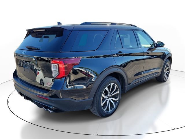 Certified 2022 Ford Explorer ST image 3