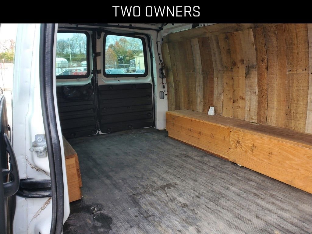 Used 2018 GMC Savana 2500 Work Van w/ Driver Convenience Package image 7